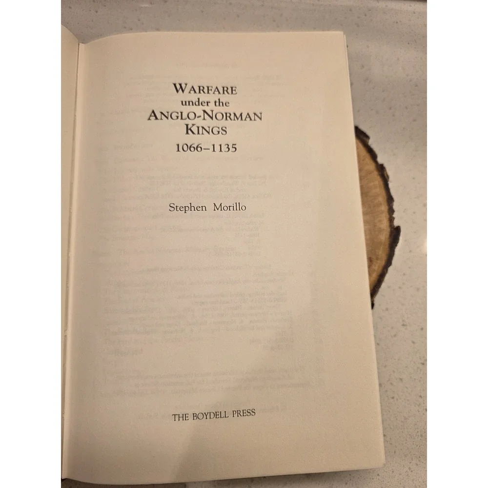 Warfare under the Anglo-Norman Kings 1066-1135 by Morillo, Stephen R